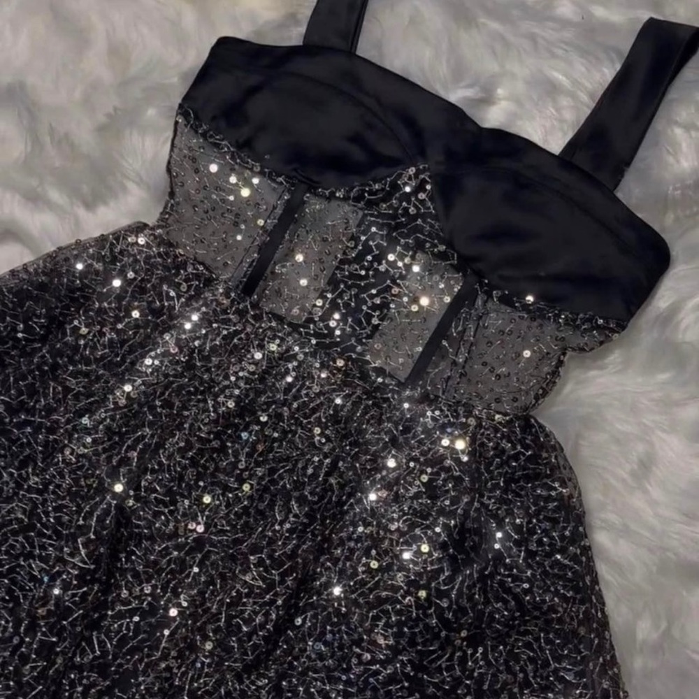 Bella barnett short sparkly dress!!